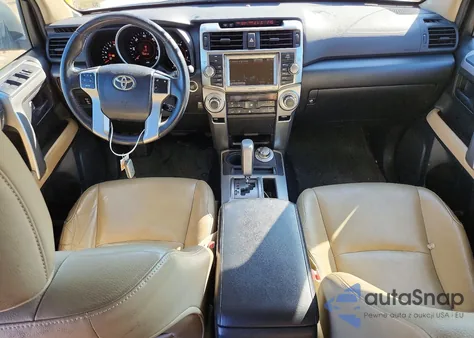 2010 Toyota 4Runner Sr5 z USA, uszkodzony, nr VIN JTEBU5JR4A5013051